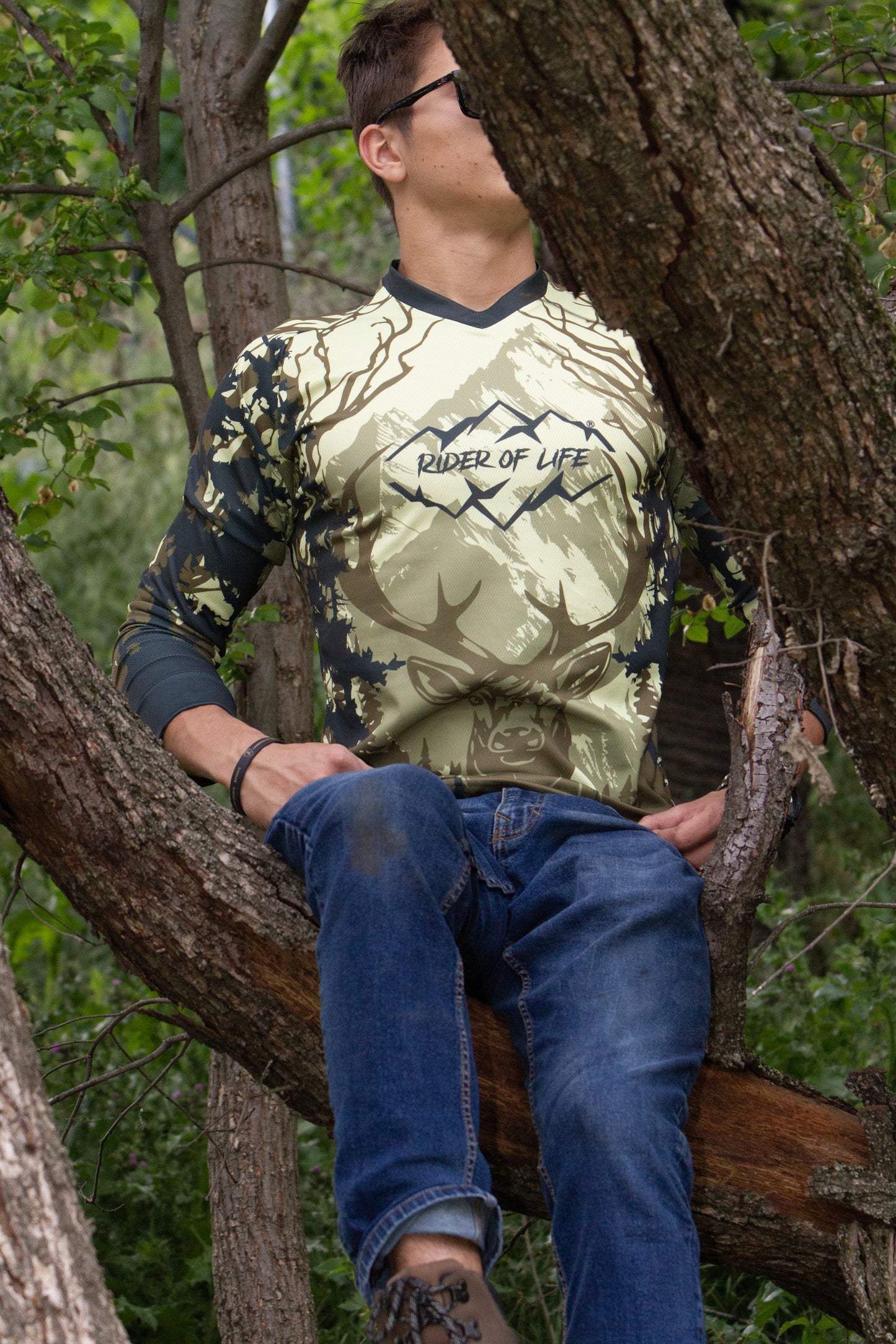 All-Riding T-shirt Cerf en Forêt – 100% Créé dans les Alpes